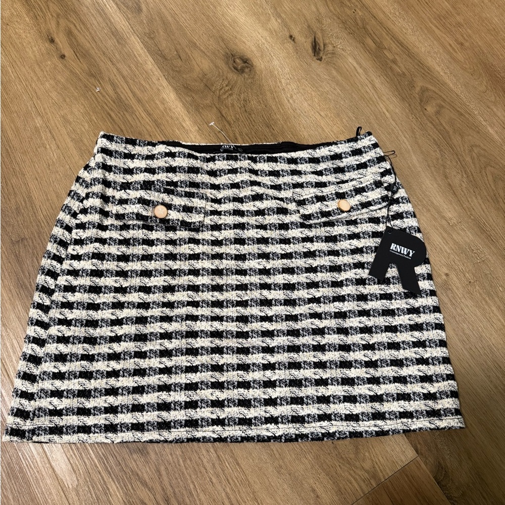 Black and White Checkered Pencil Skirt